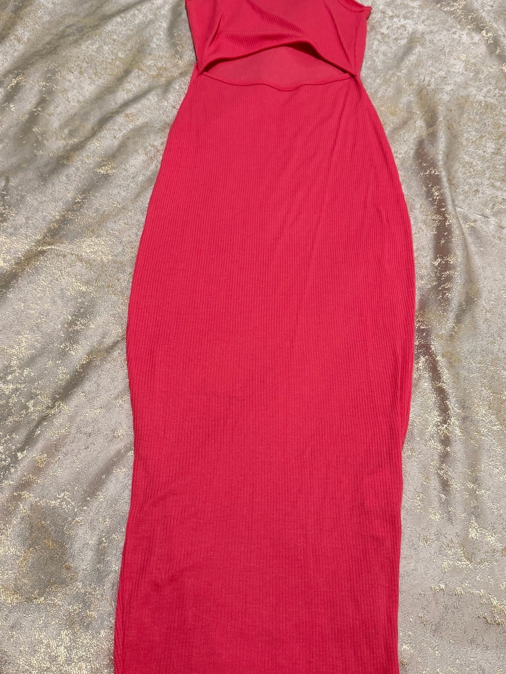 PrettyLittleThing Hot Pink Ribbed Maxi Dress - Picture 3 of 5
